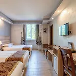 Drago D'oro Bed & Breakfast 3*
