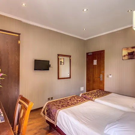 Alojamento de Acomodação e Pequeno-almoço Drago D'oro - Accross From Metro Vittorio Emanuele Roma