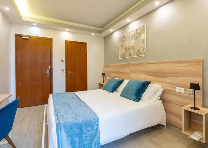 Drago D'oro - Accross From Metro Vittorio Emanuele Отель типа 