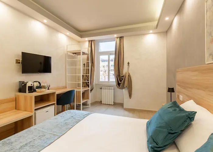 Drago D'oro - Accross From Metro Vittorio Emanuele Отель типа 