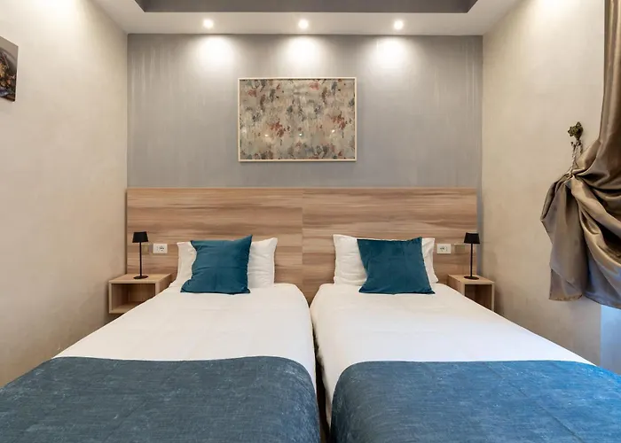 Drago D'oro - Accross From Metro Vittorio Emanuele Отель типа 