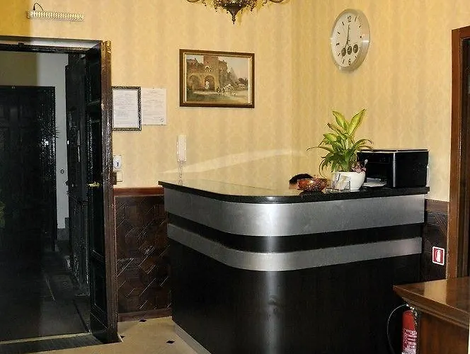 Drago D'oro - Accross From Metro Vittorio Emanuele Отель типа 